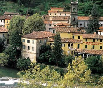 Hotel Ristorante Corona 卢卡 外观 照片